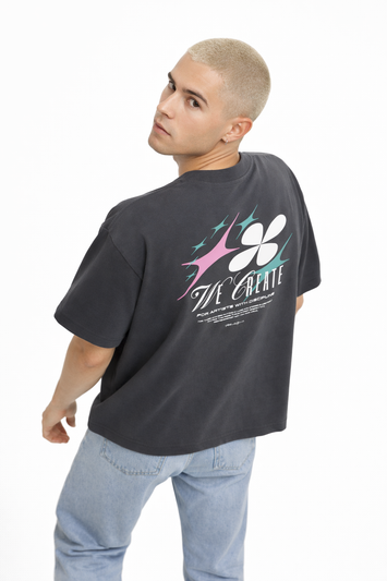 CREATIVE T-SHIRT