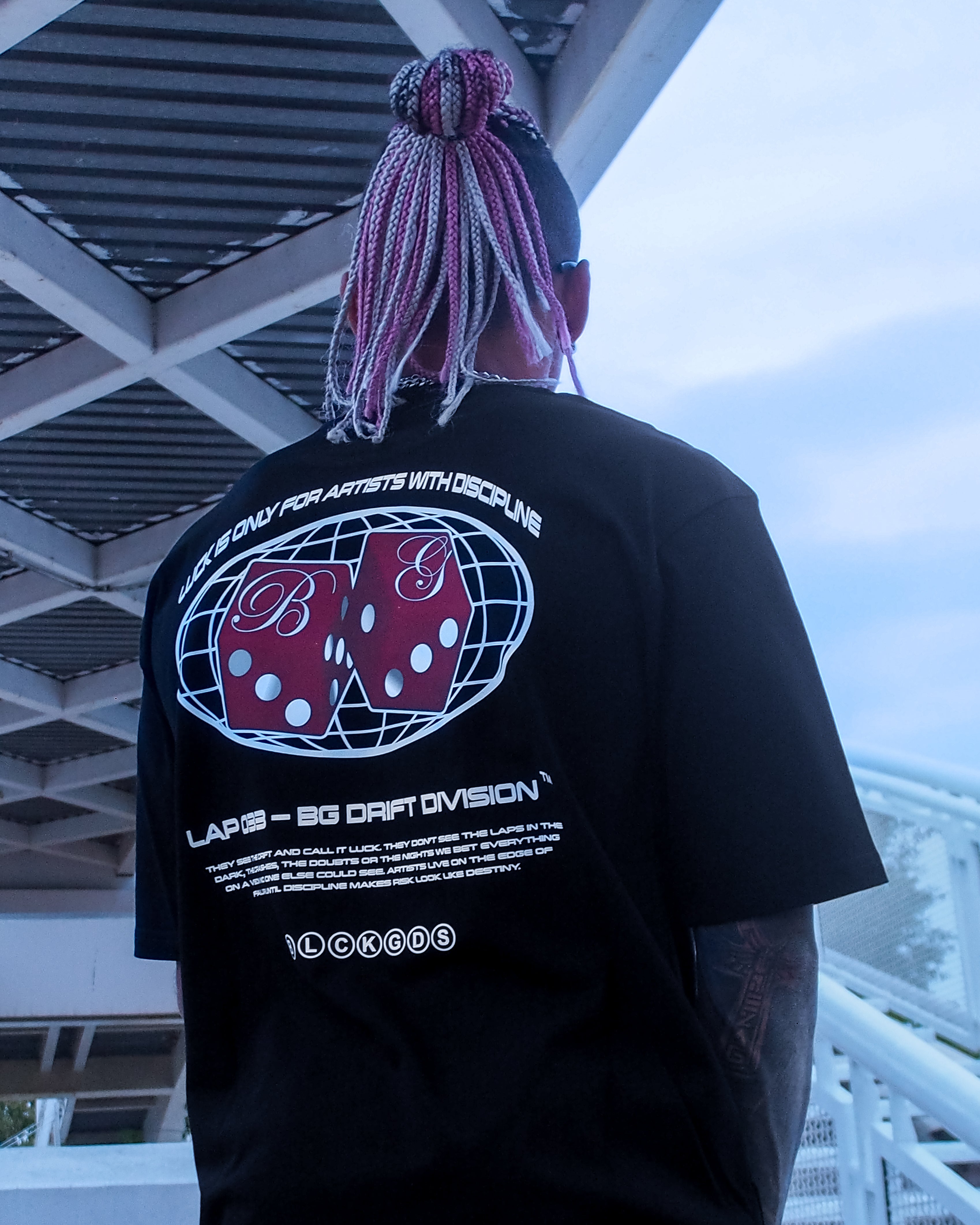 LUCKY NIGHT T-SHIRT