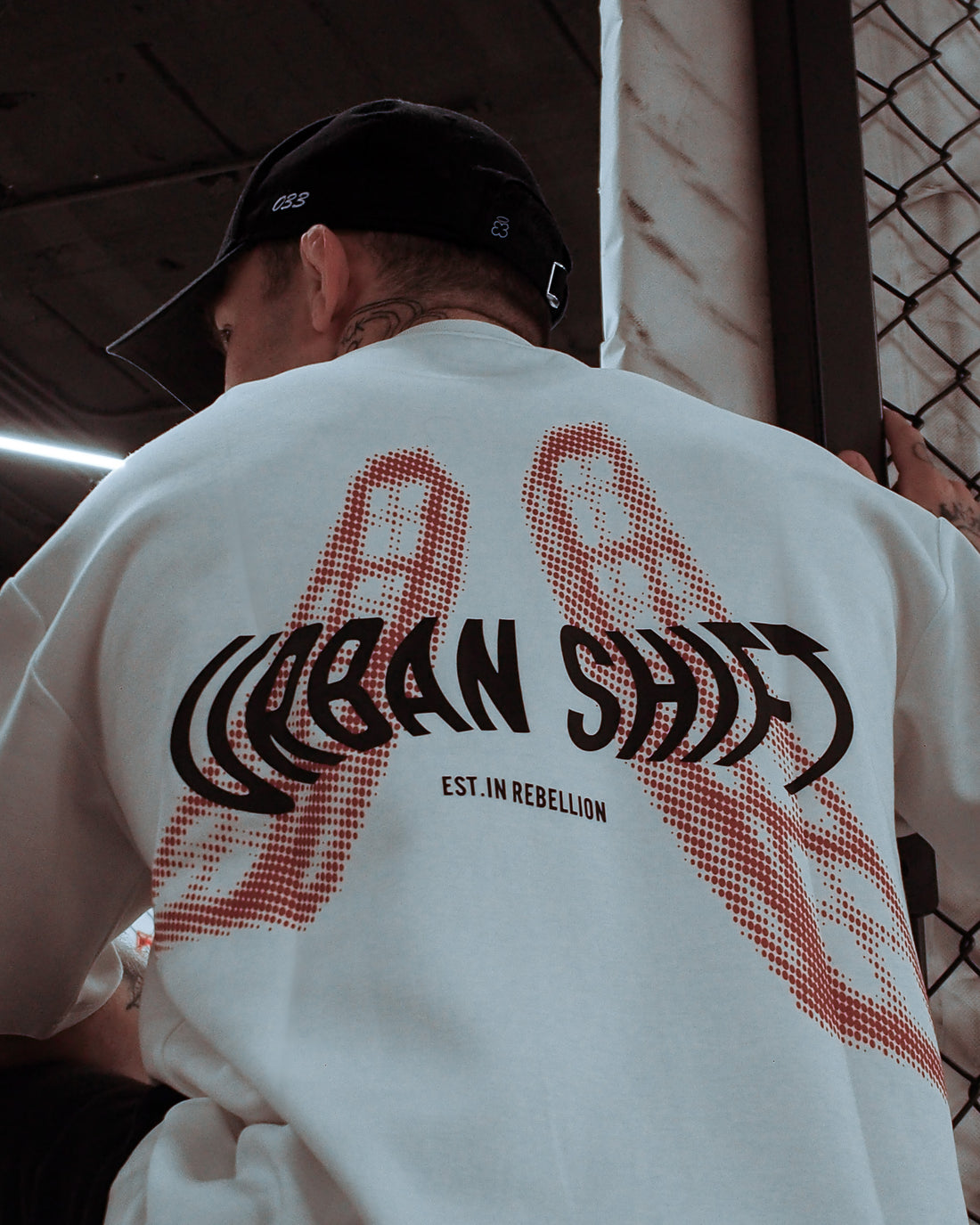 URBAN SHIFT T-SHIRT