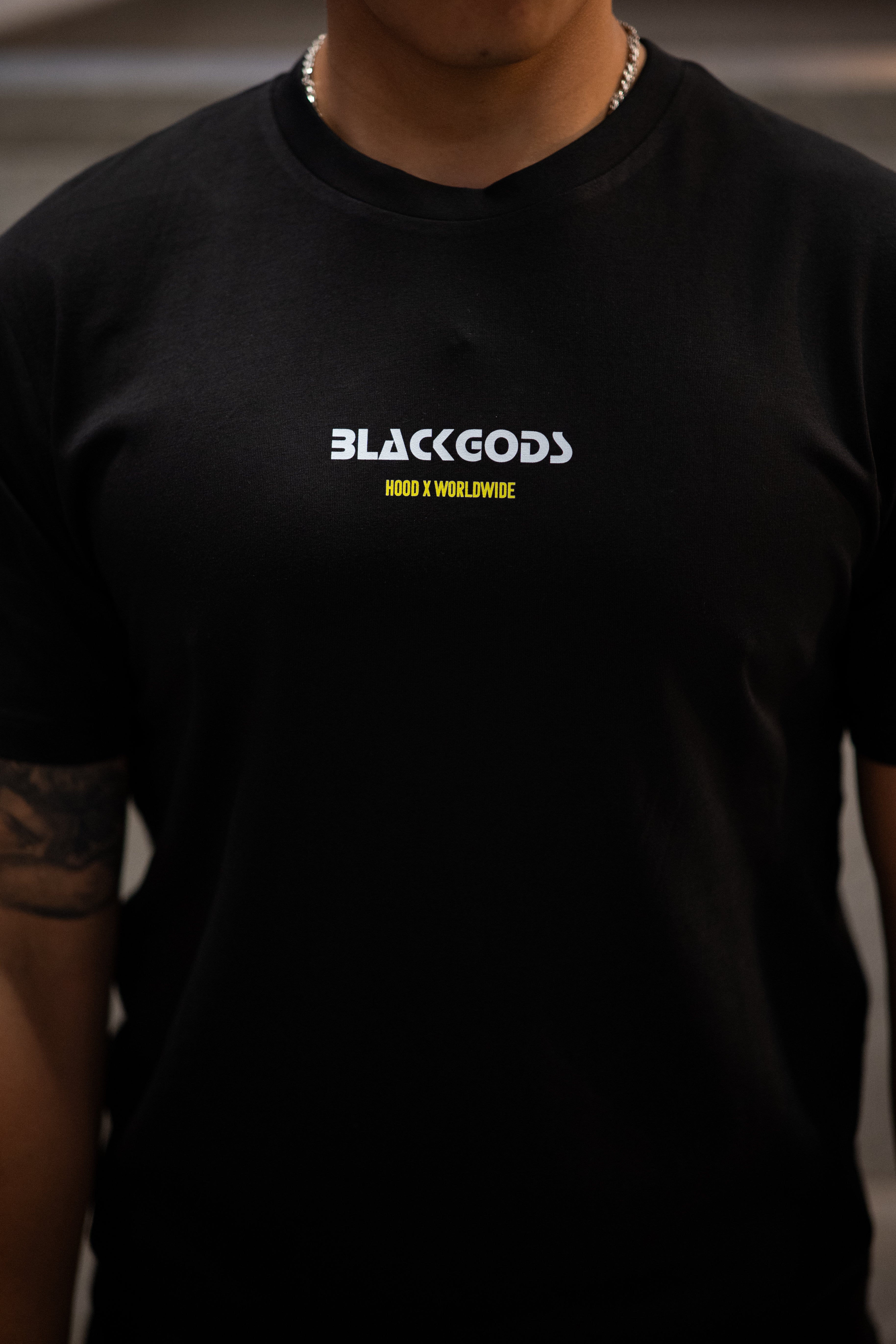 WORLDWIDE T-SHIRT